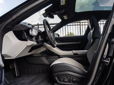 2026 Porsche Taycan Black Edition