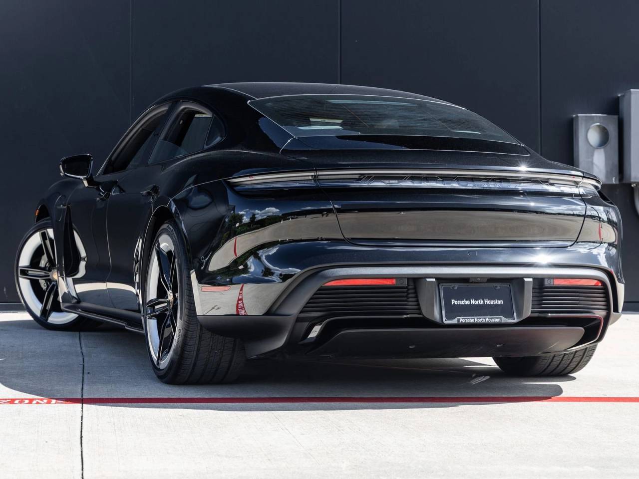 2026 Porsche Taycan Black Edition
