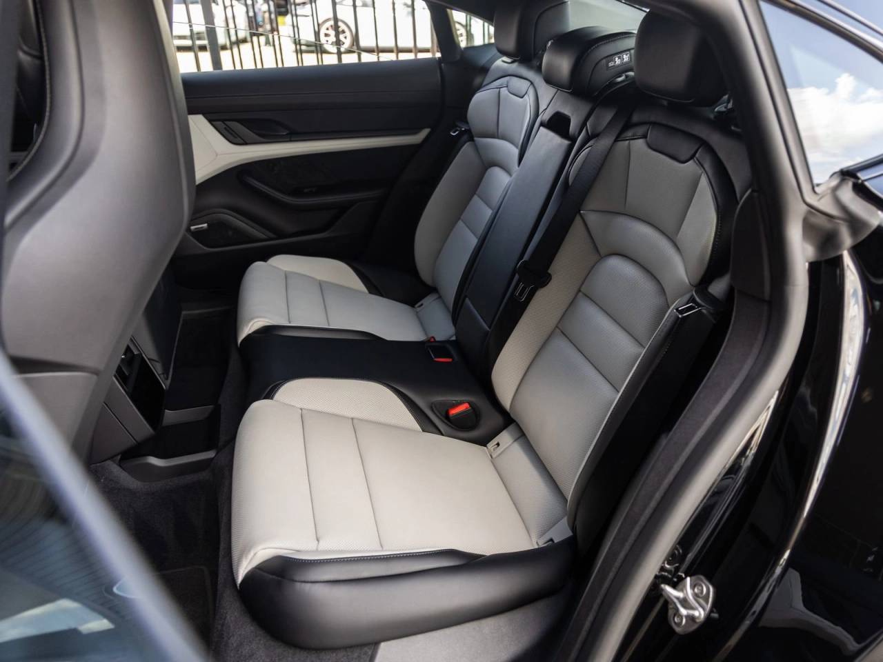 2026 Porsche Taycan Black Edition