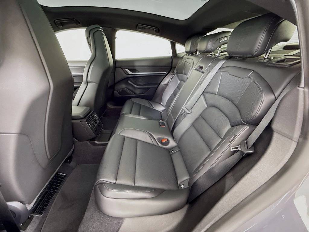 2026 Porsche Taycan Taycan 4