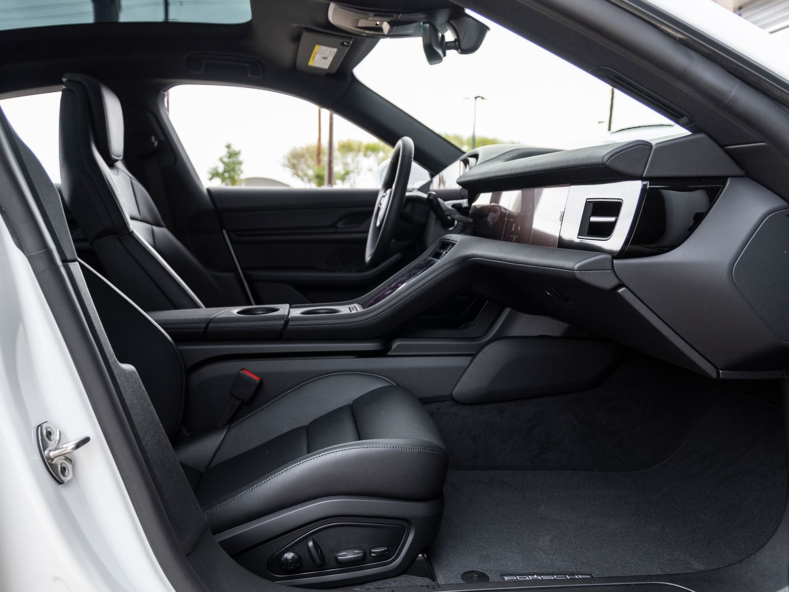 2024 Porsche Taycan Base