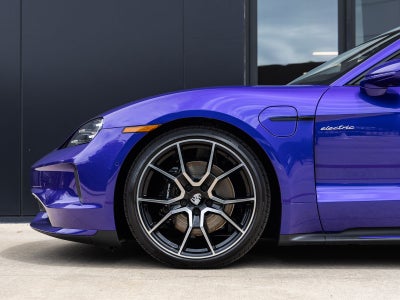 2026 Porsche Taycan RWD