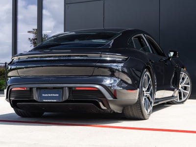 2026 Porsche Taycan Black Edition