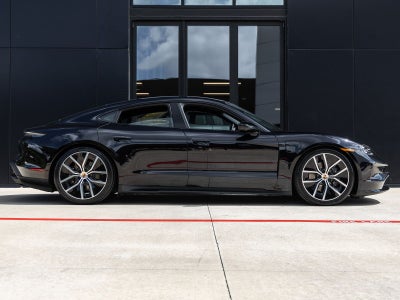 2026 Porsche Taycan Black Edition