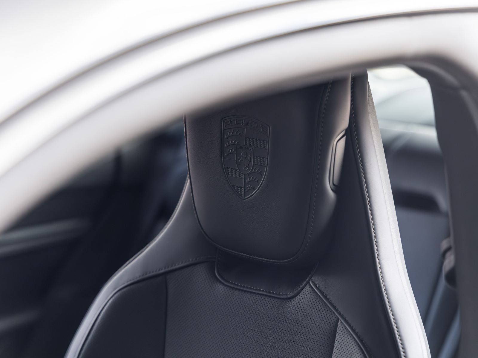 2026 Porsche Taycan Black Edition