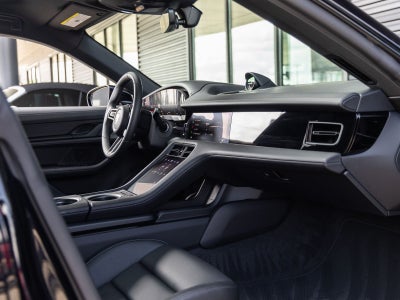 2026 Porsche Taycan Black Edition
