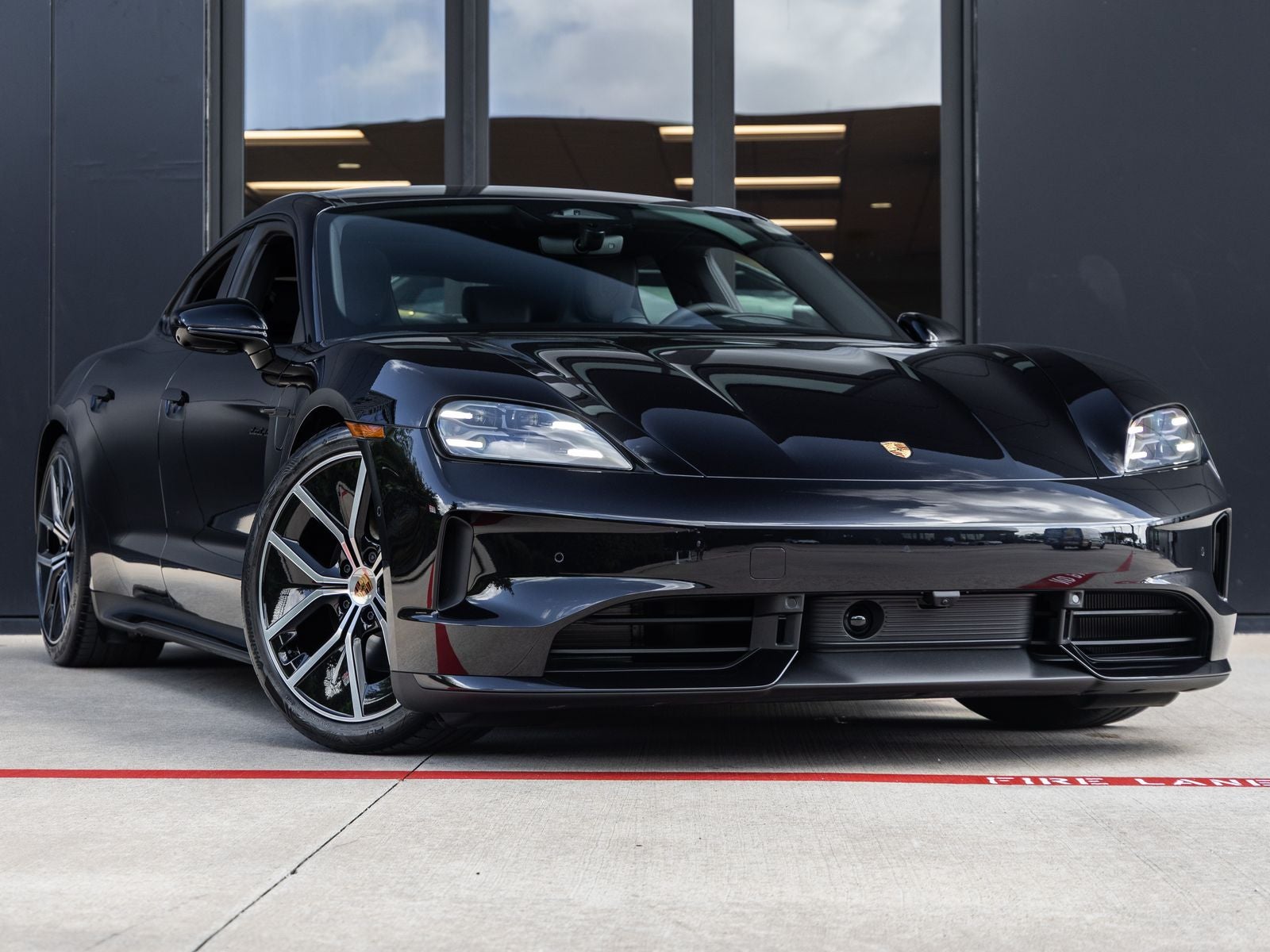 2026 Porsche Taycan Black Edition