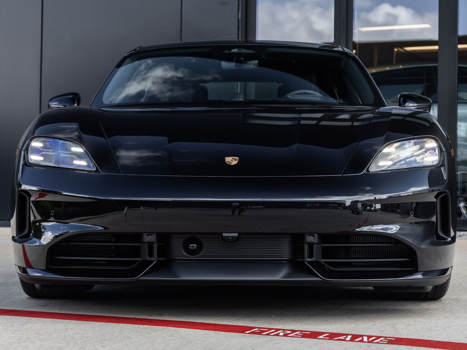 2026 Porsche Taycan Black Edition