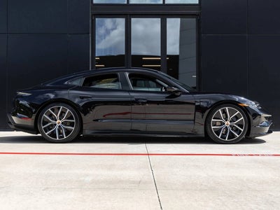 2026 Porsche Taycan Black Edition