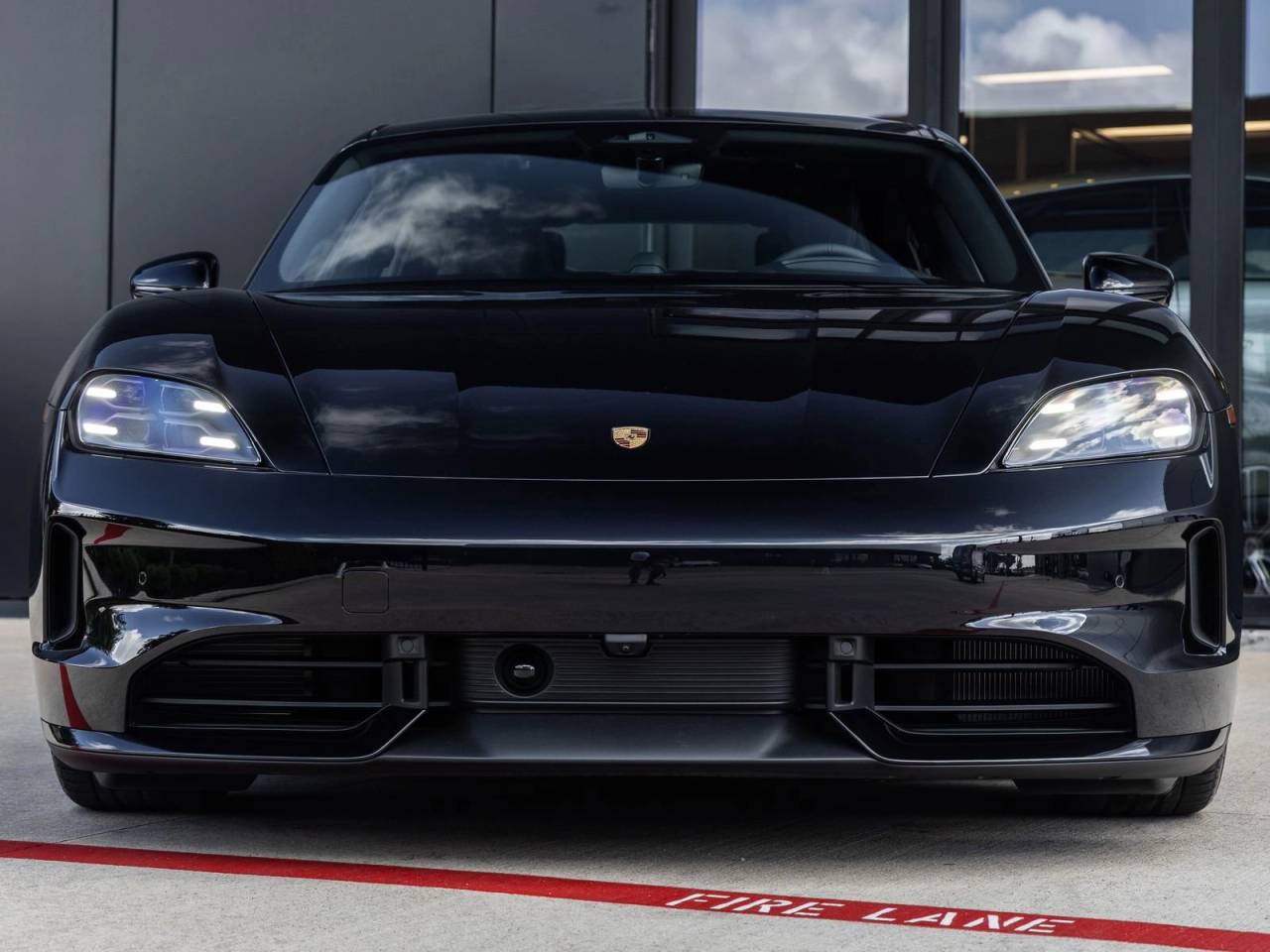 2026 Porsche Taycan Black Edition