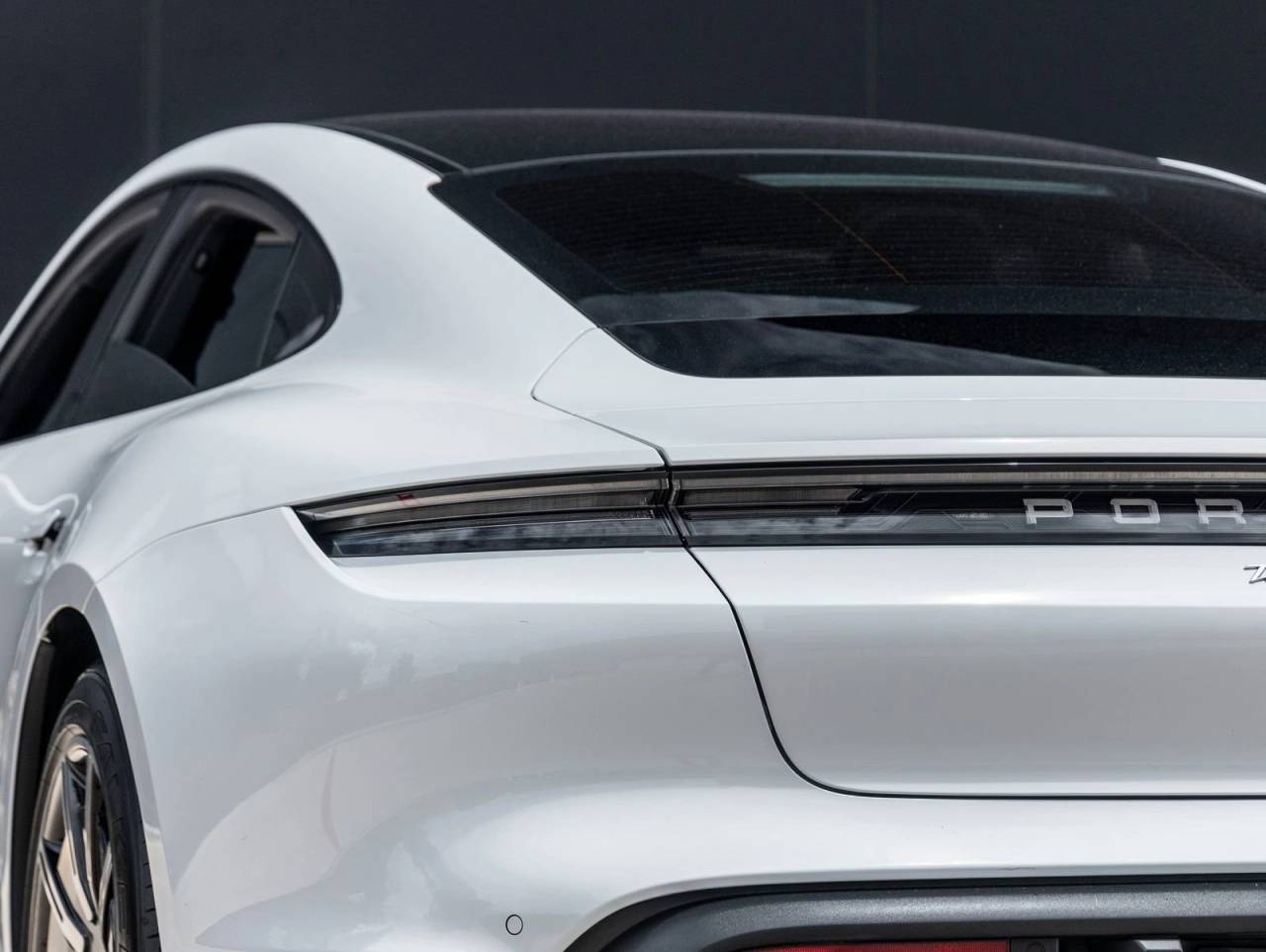 2021 Porsche Taycan Base