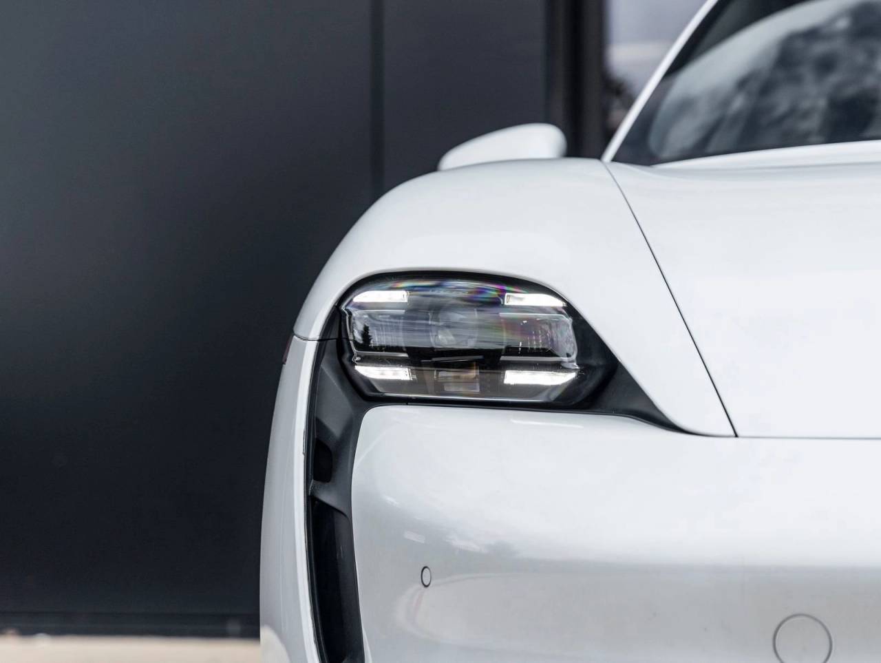2021 Porsche Taycan Base