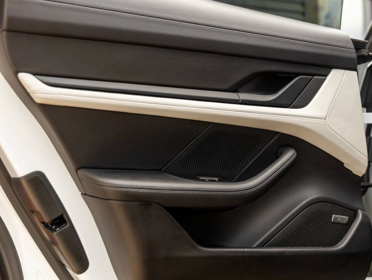 2021 Porsche Taycan Base
