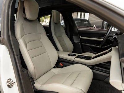 2021 Porsche Taycan Base