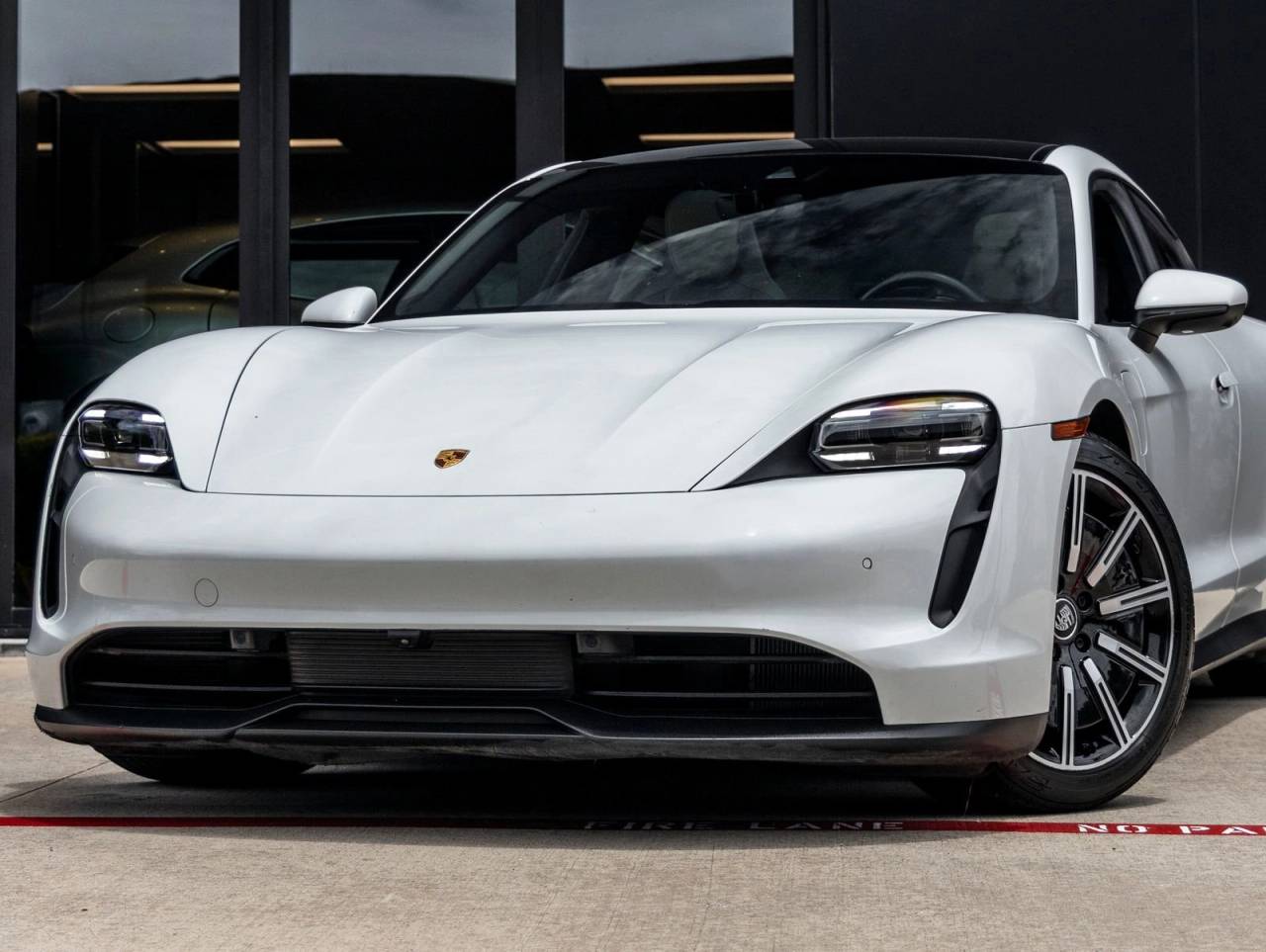 2021 Porsche Taycan Base