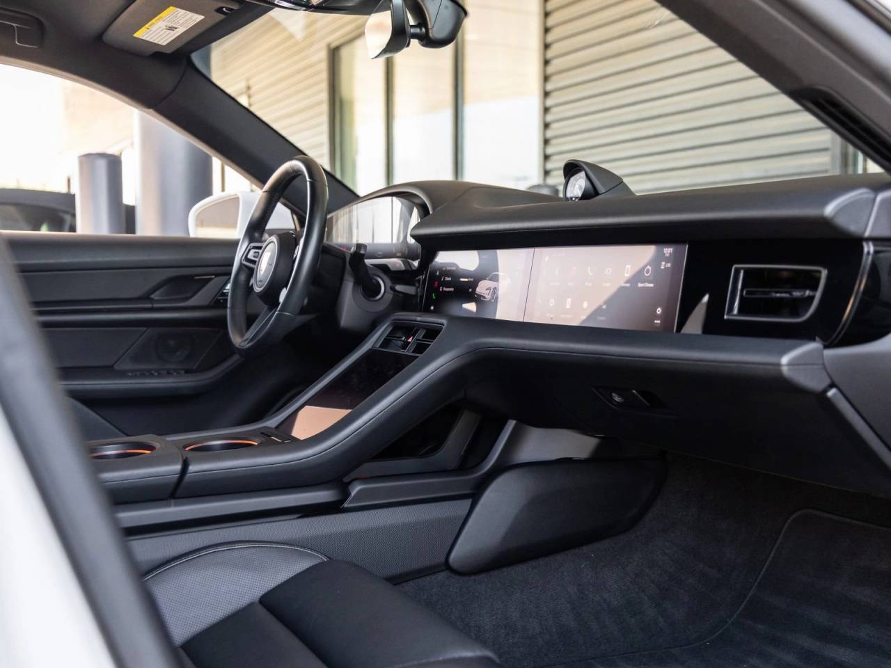 2021 Porsche Taycan Taycan