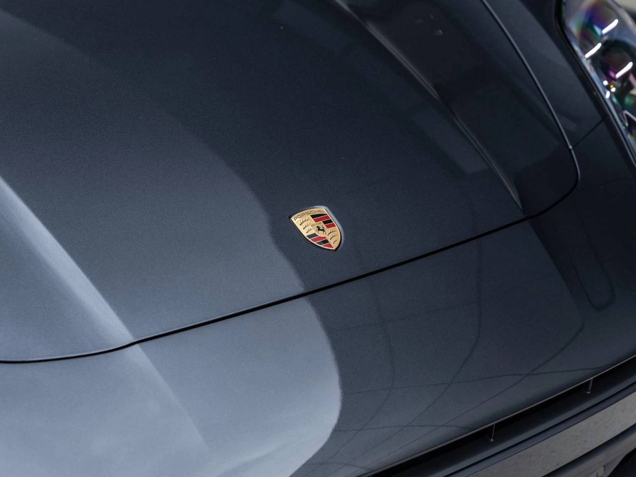 2026 Porsche Panamera 4