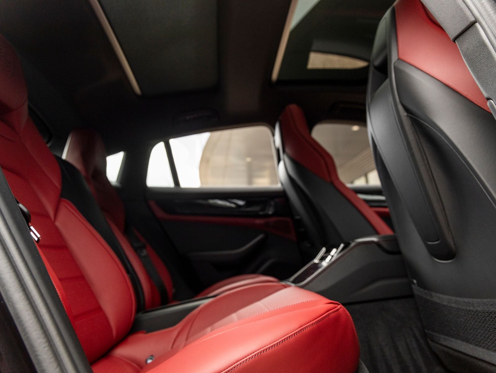 2026 Porsche Panamera RWD