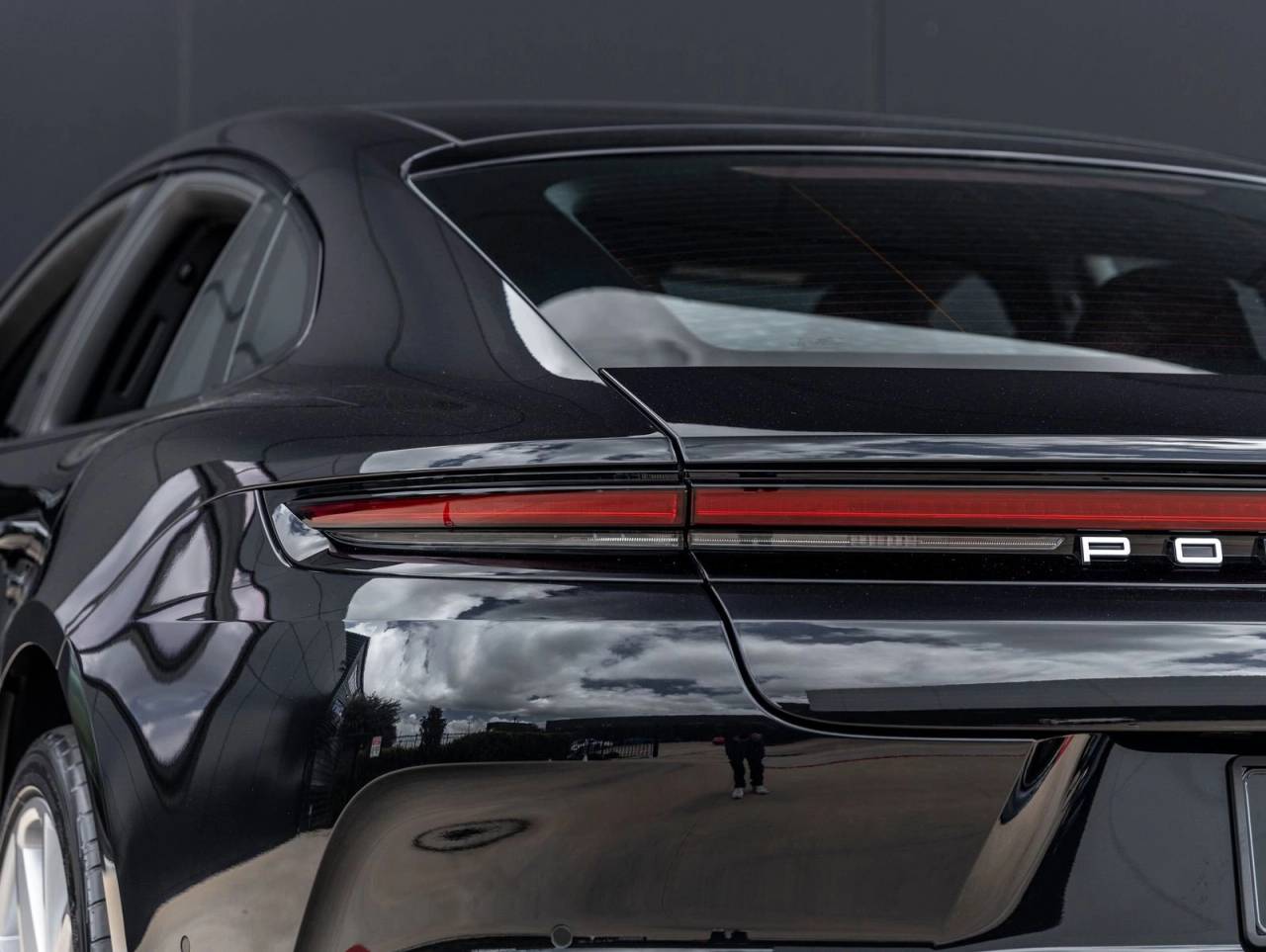 2026 Porsche Panamera RWD