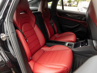 2026 Porsche Panamera RWD