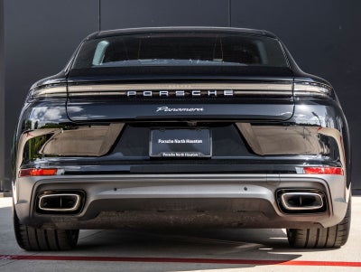 2026 Porsche Panamera Base