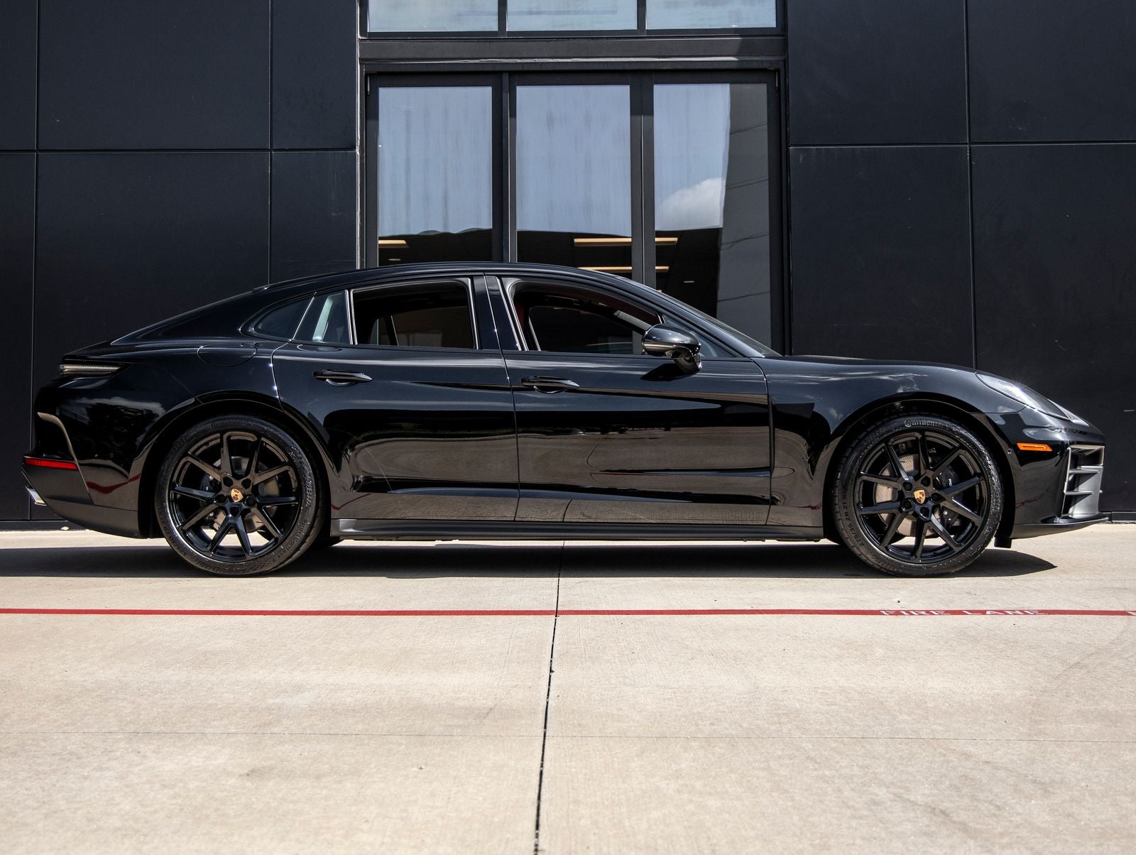 2026 Porsche Panamera Base
