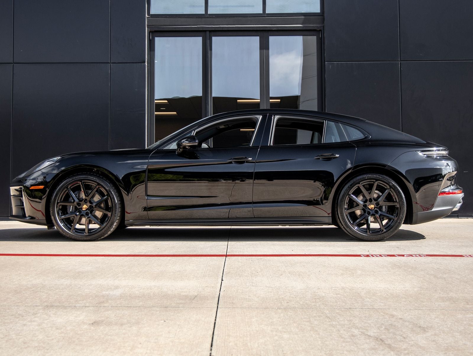 2026 Porsche Panamera Base