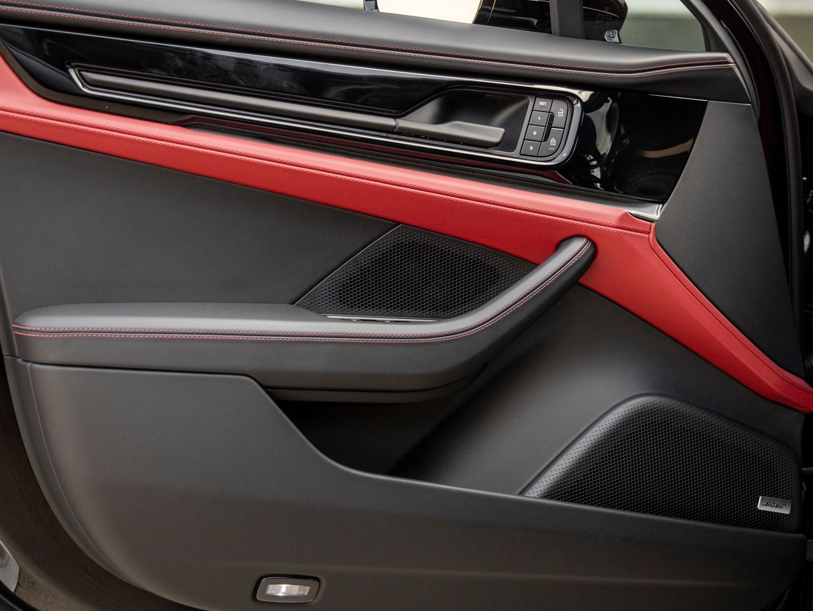 2026 Porsche Panamera Base