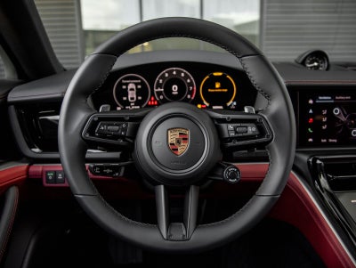 2026 Porsche Panamera Base