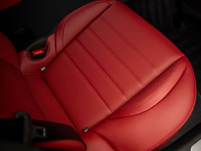 2026 Porsche Panamera Base