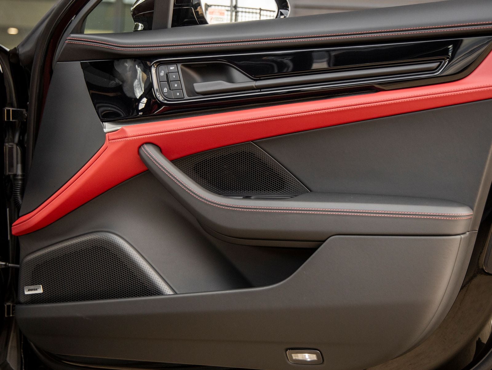 2026 Porsche Panamera Base