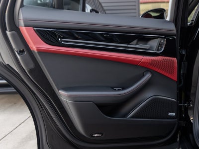 2026 Porsche Panamera Panamera 4