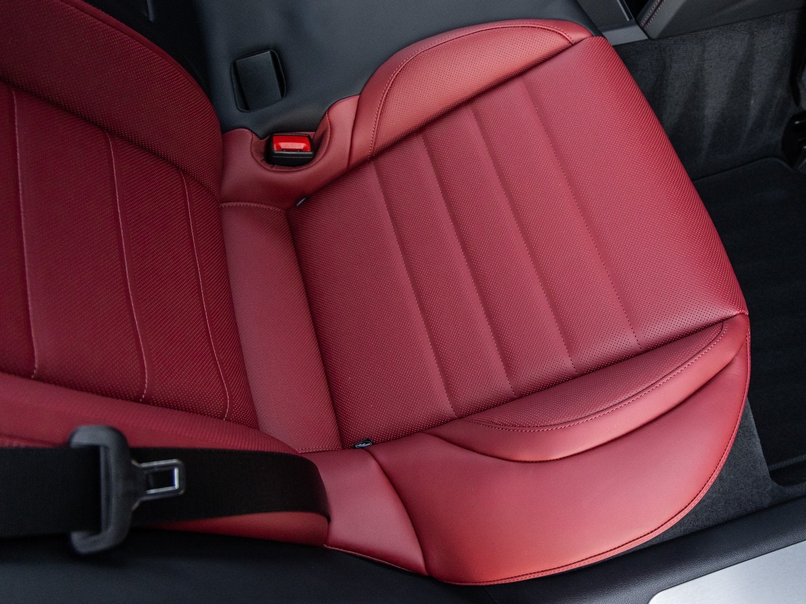 2026 Porsche Panamera Panamera 4