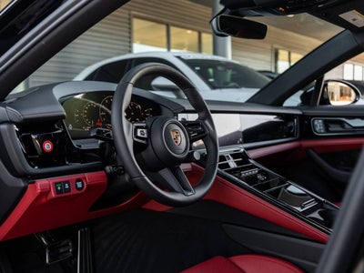 2026 Porsche Panamera Panamera 4