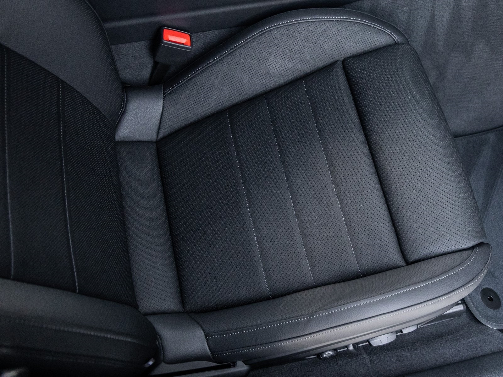 2026 Porsche Panamera Panamera 4