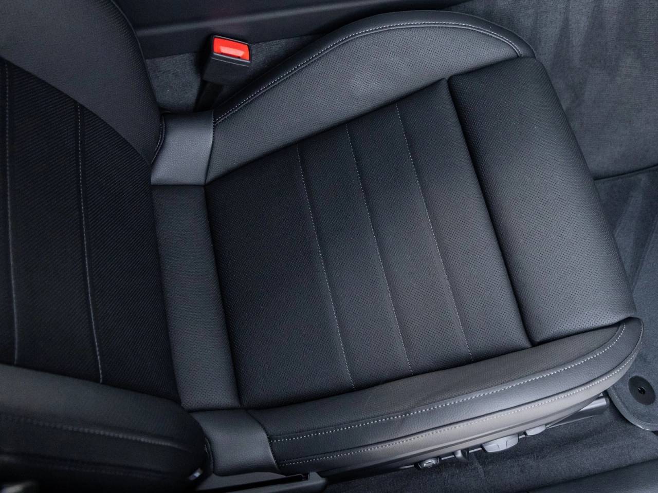 2026 Porsche Panamera Panamera 4