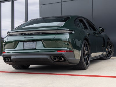 2025 Porsche Panamera Base