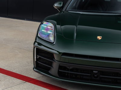 2025 Porsche Panamera Base