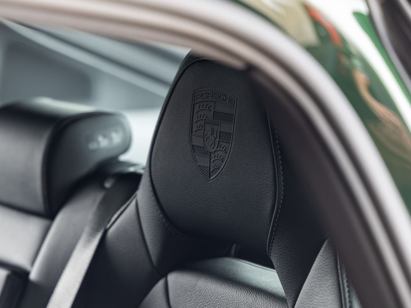 2025 Porsche Panamera Base