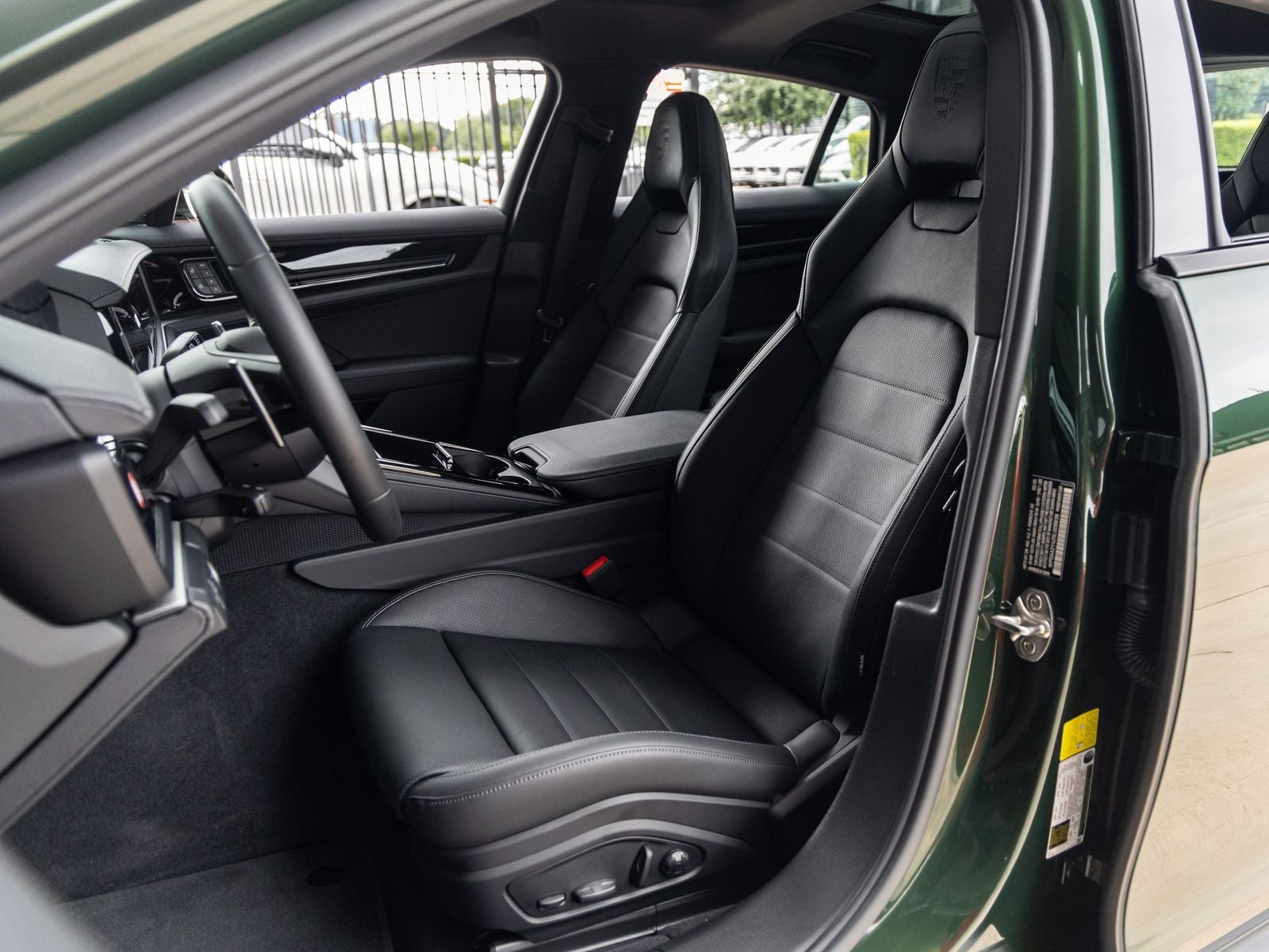 2025 Porsche Panamera Base