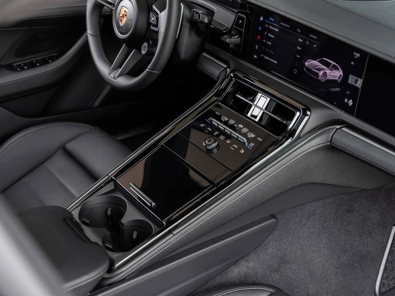 2025 Porsche Panamera Panamera