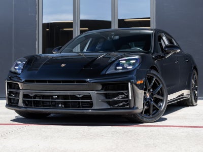 2025 Porsche Panamera Panamera