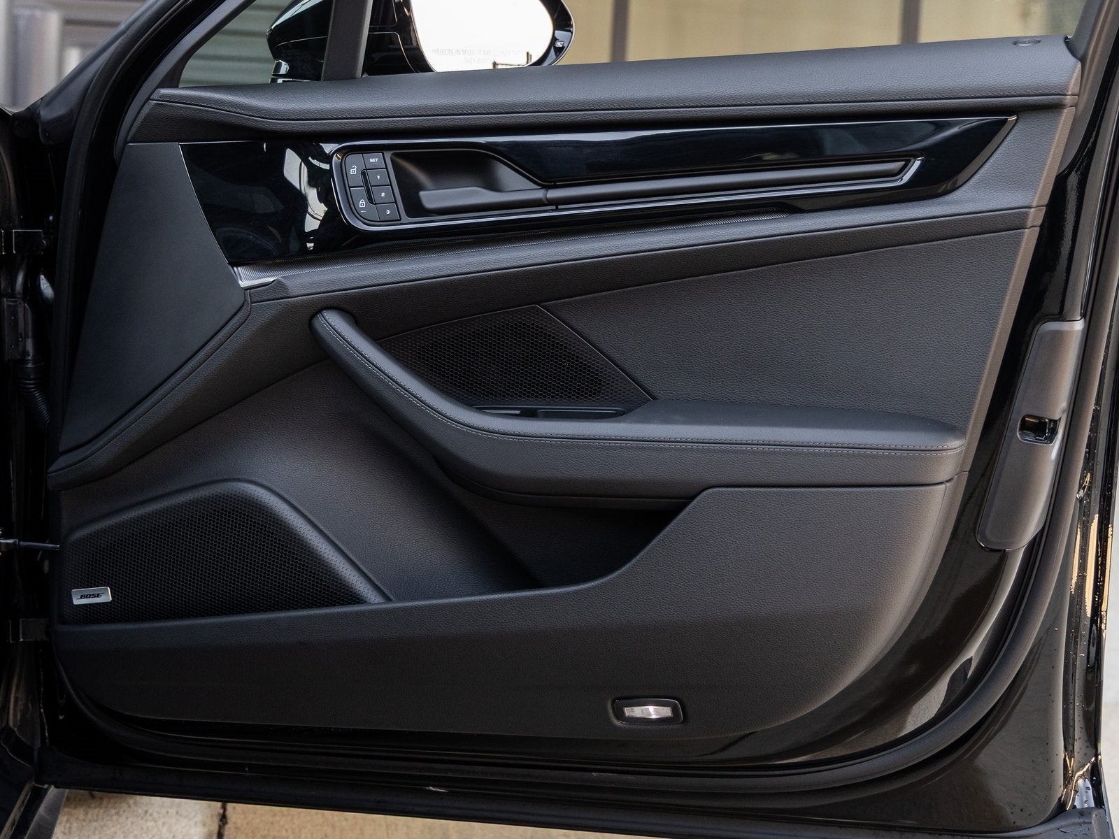 2025 Porsche Panamera Panamera