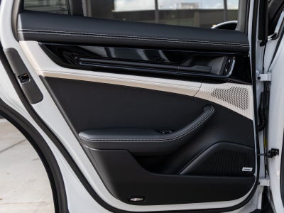 2025 Porsche Panamera Panamera