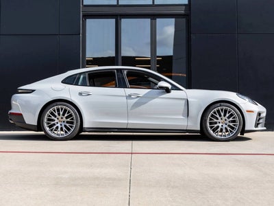 2025 Porsche Panamera Panamera