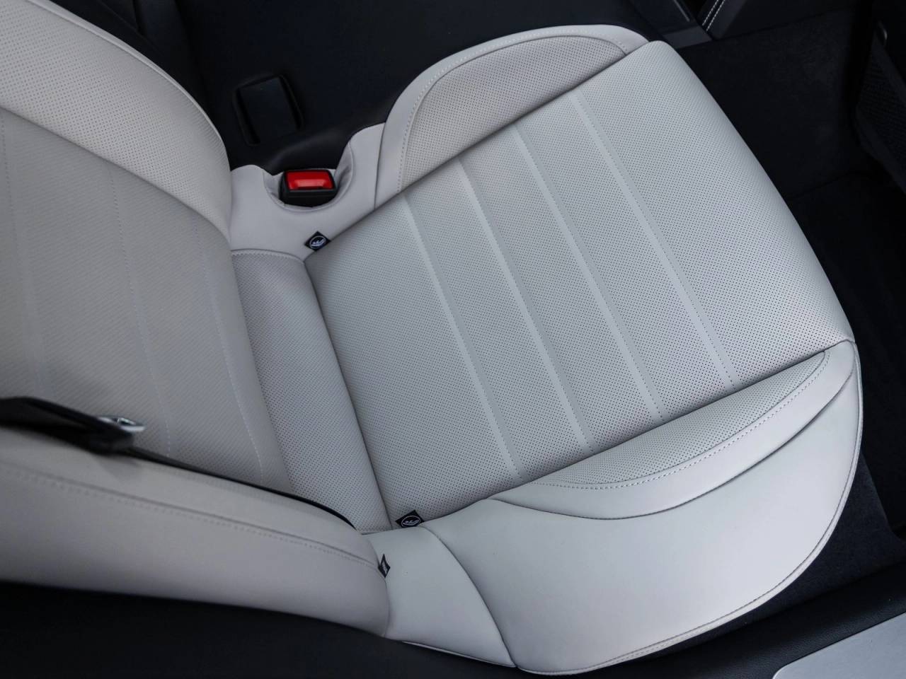 2025 Porsche Panamera Panamera