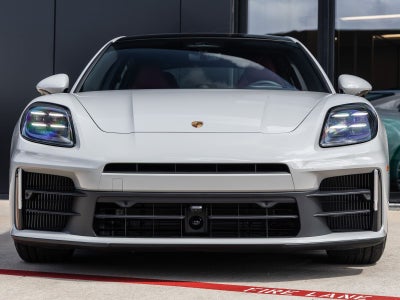 2026 Porsche Panamera Panamera 4