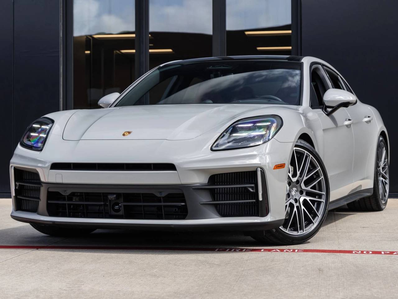 2026 Porsche Panamera Panamera 4