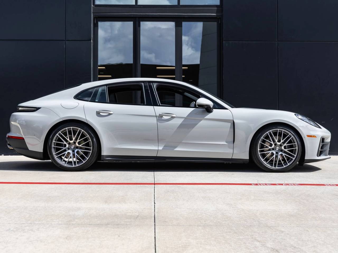 2026 Porsche Panamera Panamera 4