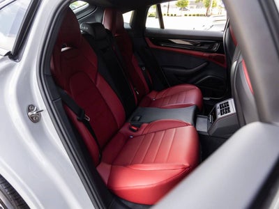 2026 Porsche Panamera Panamera 4